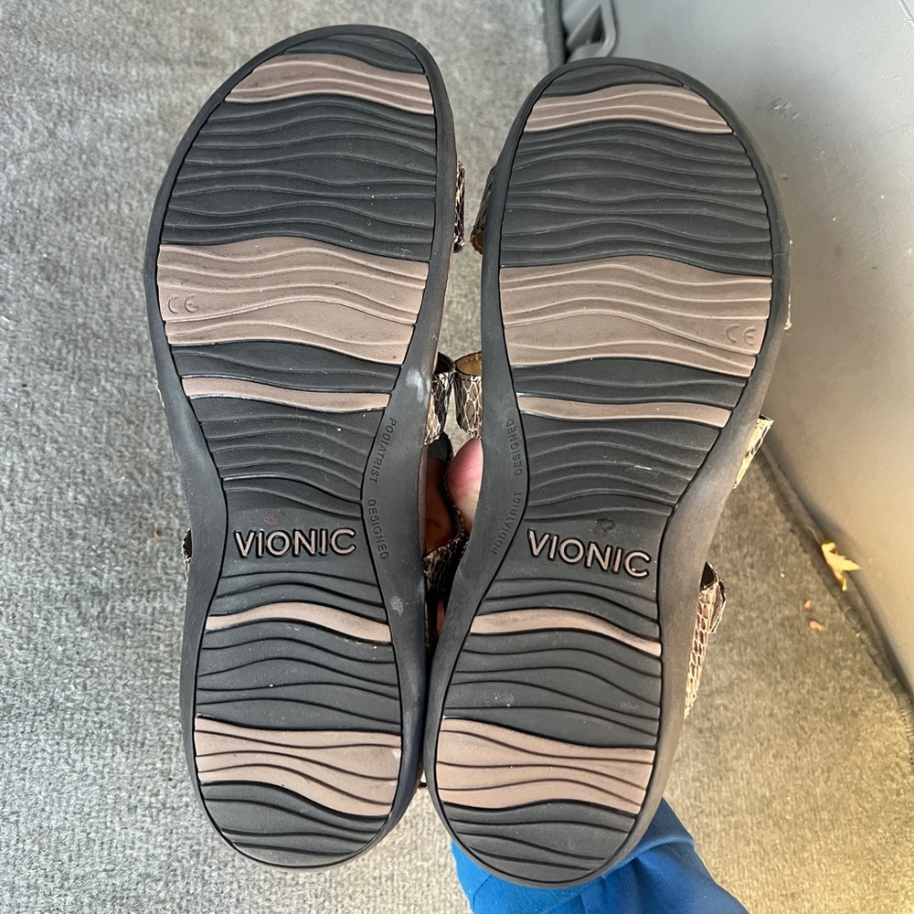 Vionic Snakeskin amber Multi-Strap Sandals - Picture 4 of 9